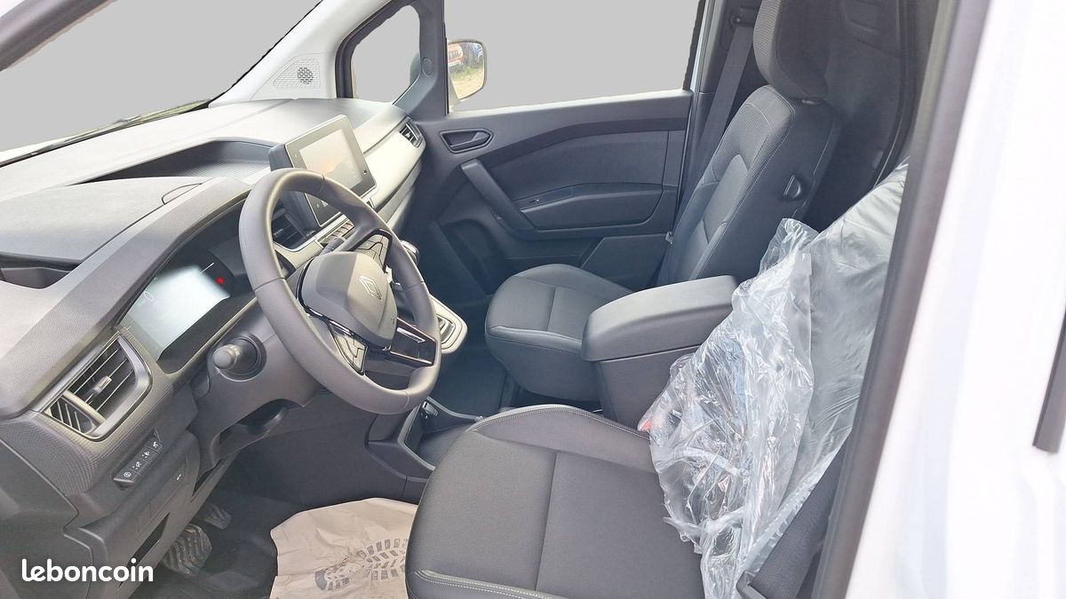 Renault kangoo van e tech el fg tole l1 ac11 gsr2 (image 12)
