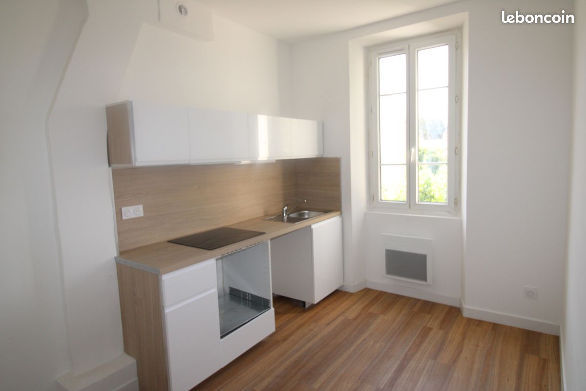 Appartement 2 pièces 51 m² · à Toulon · 51 m² · 683 €