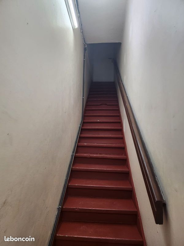 Local 240 m² Pointe-à-Pitre (image 5)