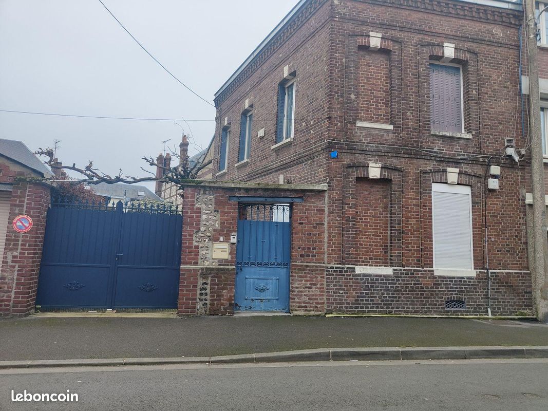 Maison 6 pièces 92 m² (image 1)