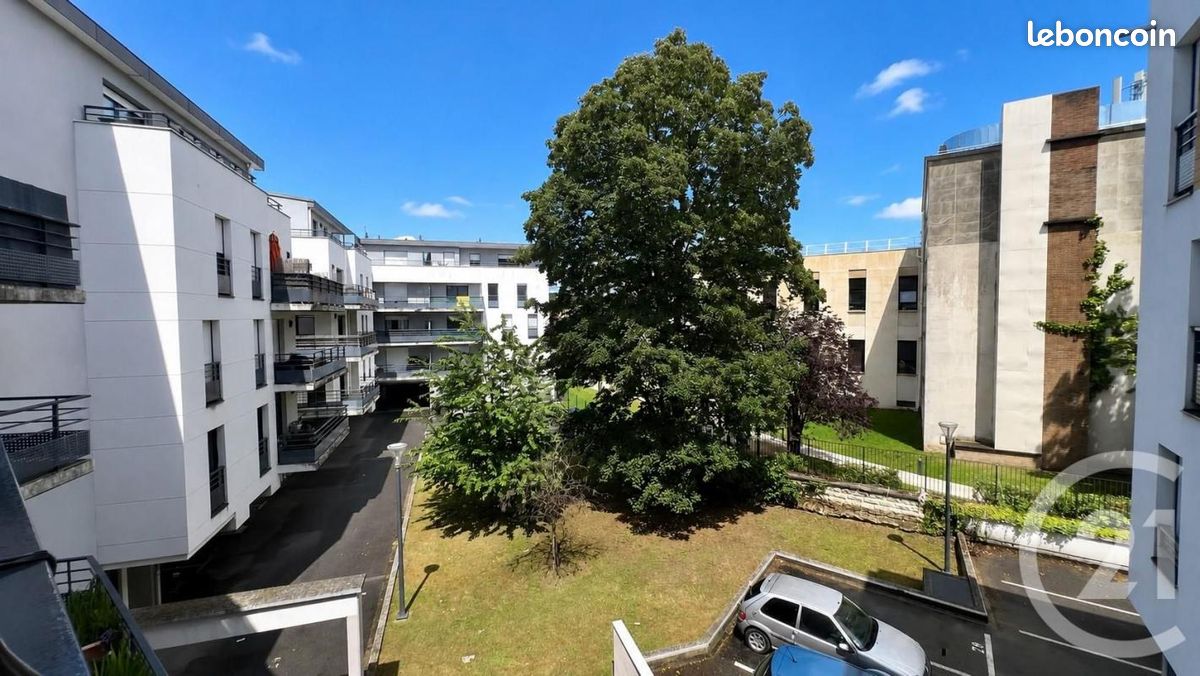 Appartement 3 pièces 63 m² · à Saint-Ouen-l'Aumône · 63 m² · 211 000 €