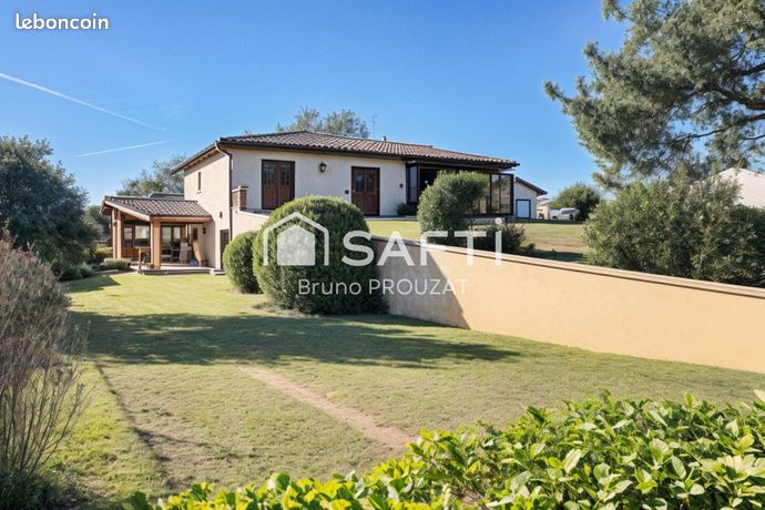 Maison 5 pièces 158 m²