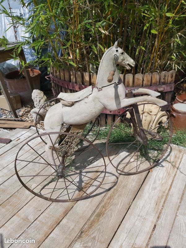 Tricycle enfant XIXe (image 1)