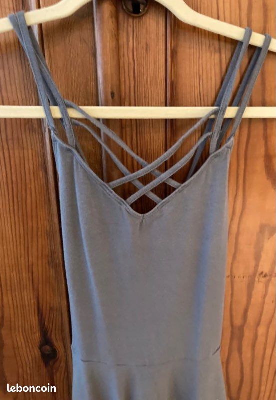 Robe fluide bretelles évasée hollister (image 10)