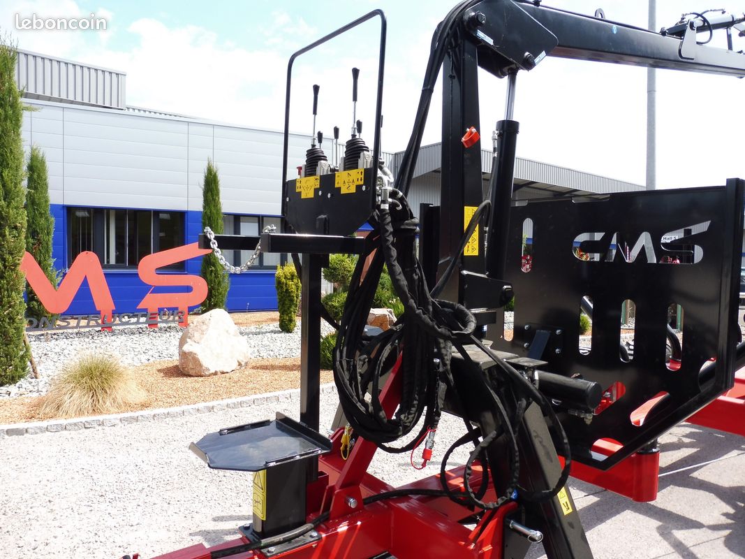 Remorque forestière CMS MP85 HH avec grue 490 (image 4)