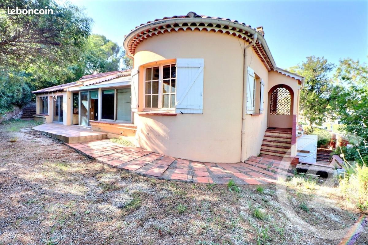 Maison 4 pièces 123 m² · à Saint-Raphaël · 123 m² · 577 750 €
