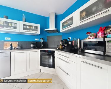 Appartement 240 000 € - 82 m²