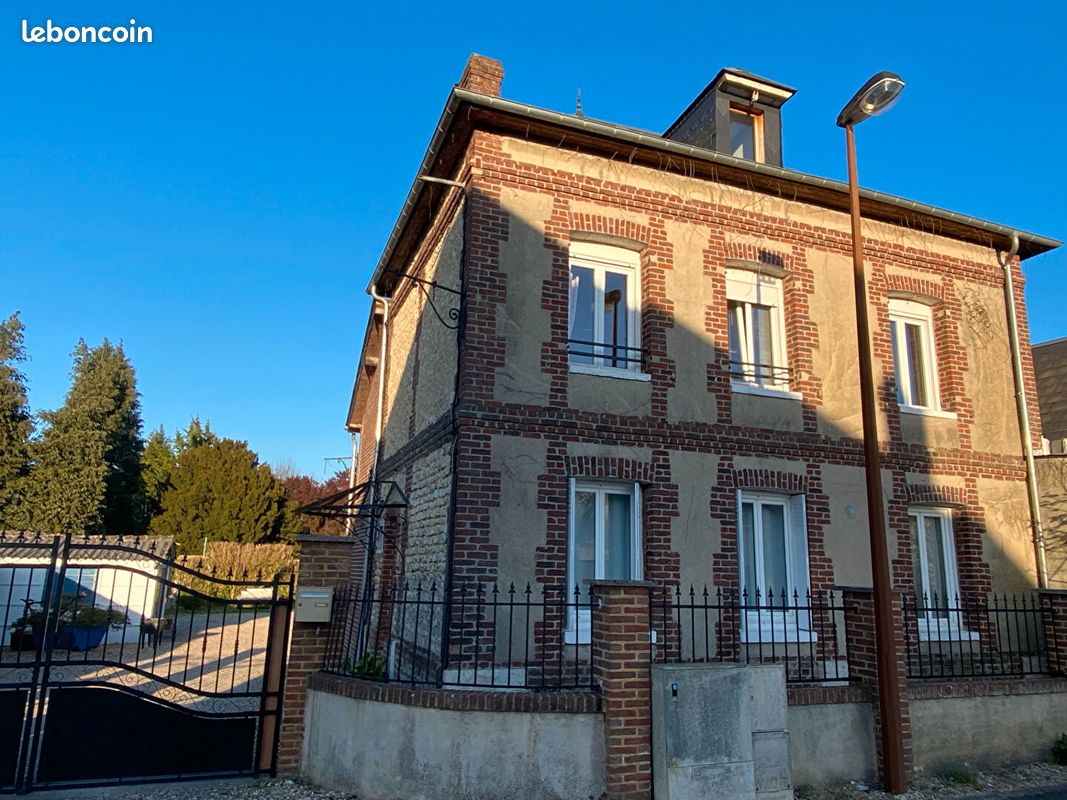 Maison 7 pièces 194 m² (image 1)