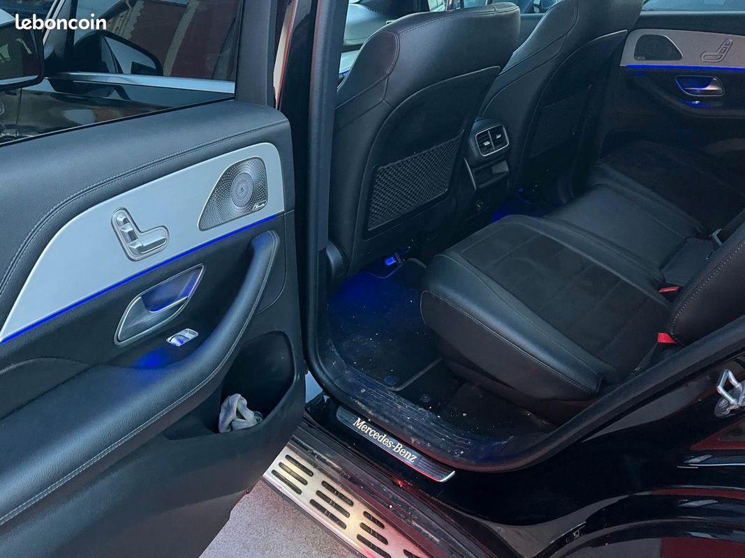Mercedes Benz GLE 300 d 4M BOÎTE AUTO 7 PLACES FULL OPTIONS | ENTIÈREMENT RÉVISÉE & GARANTIE 12 MOIS (image 17)
