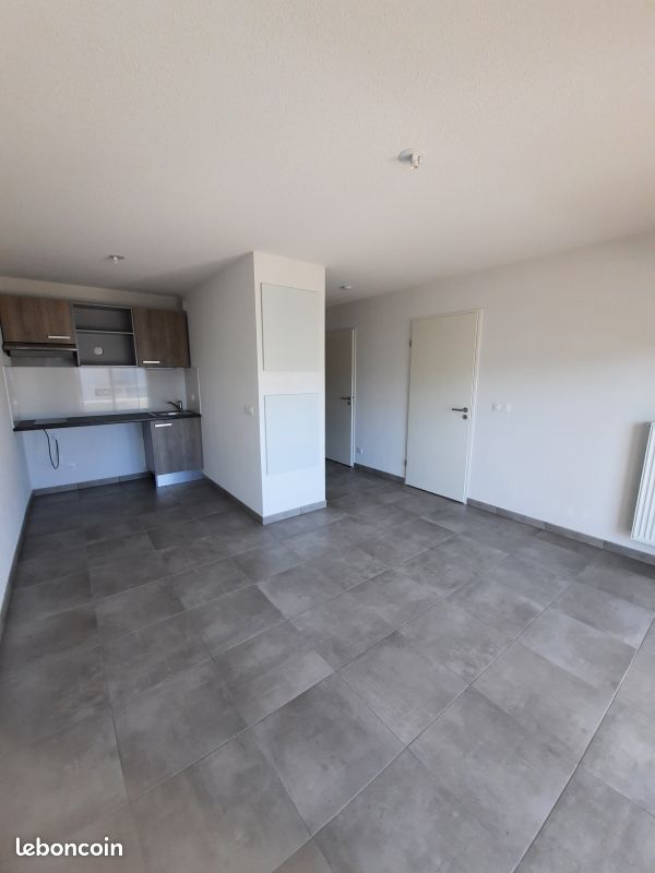 Appartement 2 pièces 39 m² · à Bassens · 39 m² · 576 €