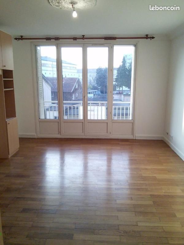 Appartement 3 pièces 57 m² · à Grenoble · 57 m² · 720 €
