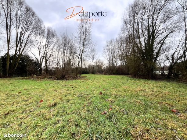 Terrain 13841 m² Amiens