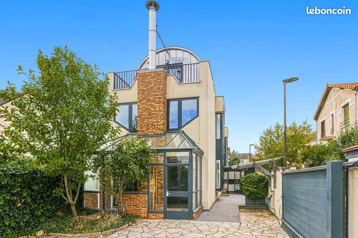 Maison 6 pièces 135 m² · à Suresnes · 135 m² · 970 000 €
