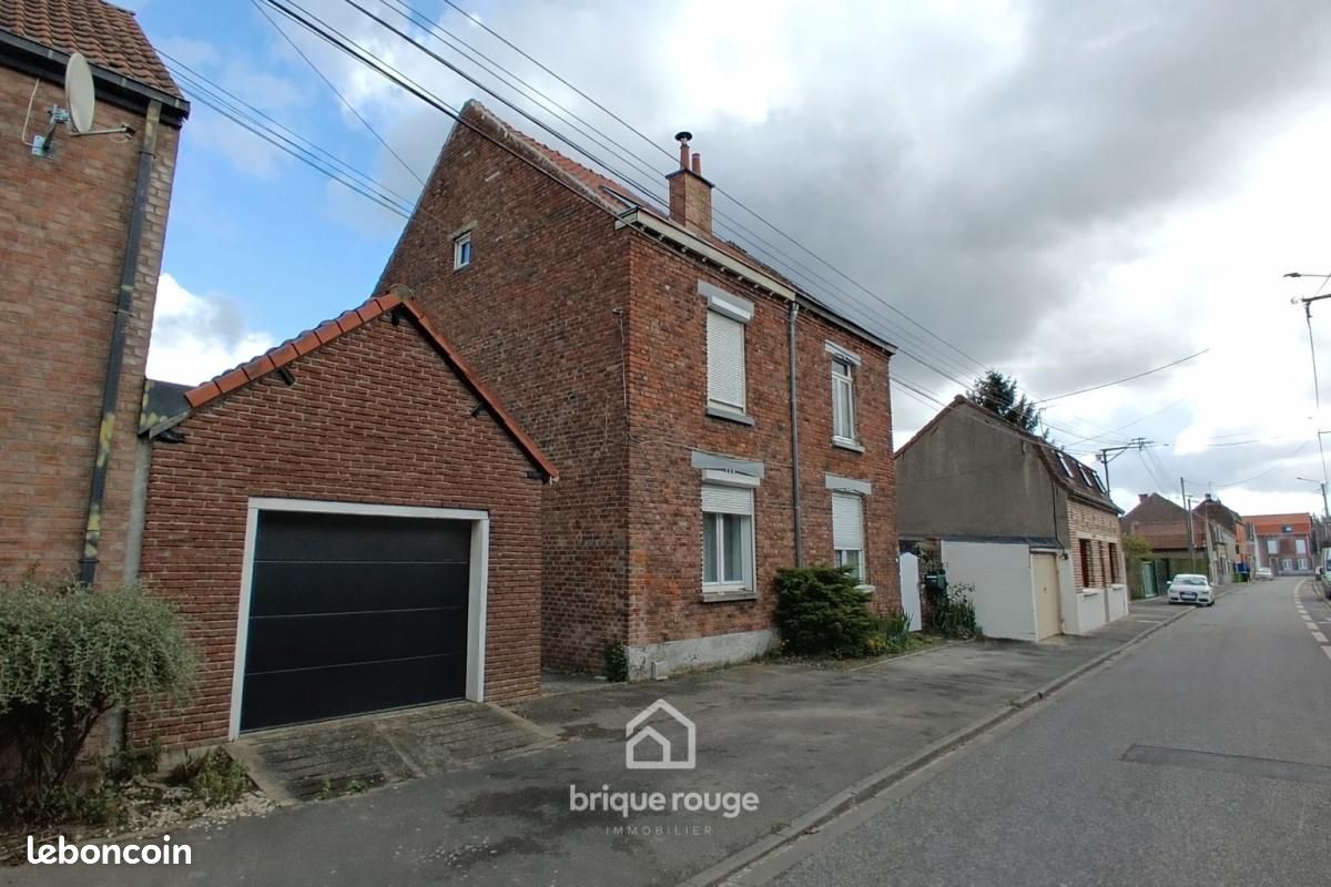 Maison 4 pièces 84 m² · à Camphin-en-Carembault · 84 m² · 231 000 €
