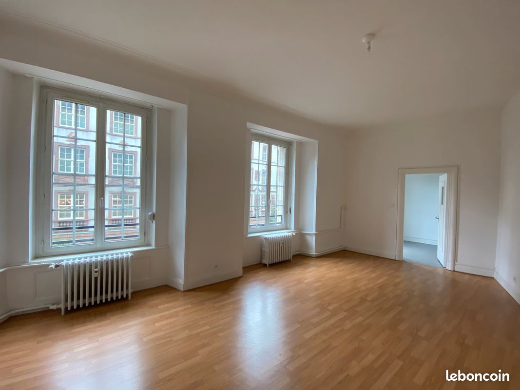 Appartement 3 pièces 111 m² · à Strasbourg · 111 m² · 1 355 €/mois