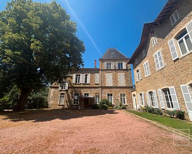 Appartement 495 000 € - 232 m²