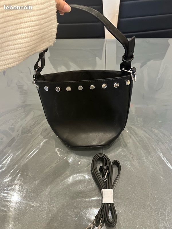 Sac seau noir ASOS – Neuf, chic avec détails argentés