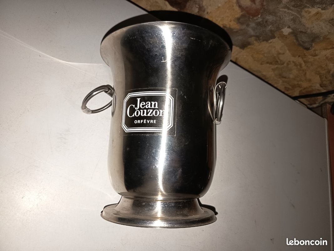 Seau à champagne en inox, orfèvre Jean Couzon Modèle sur