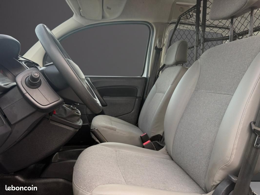 Renault Kangoo Express GRAND VOLUME BLUE DCI 95 CONFORT 1ere main tva recuperable entretien conce... (image 12)