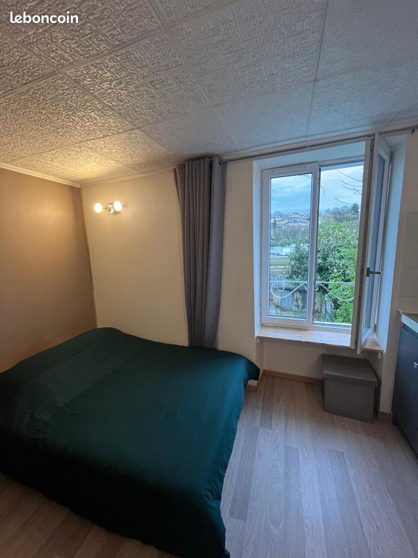 Studio meublé proche gare - Poitiers 86000 (image principale 1)