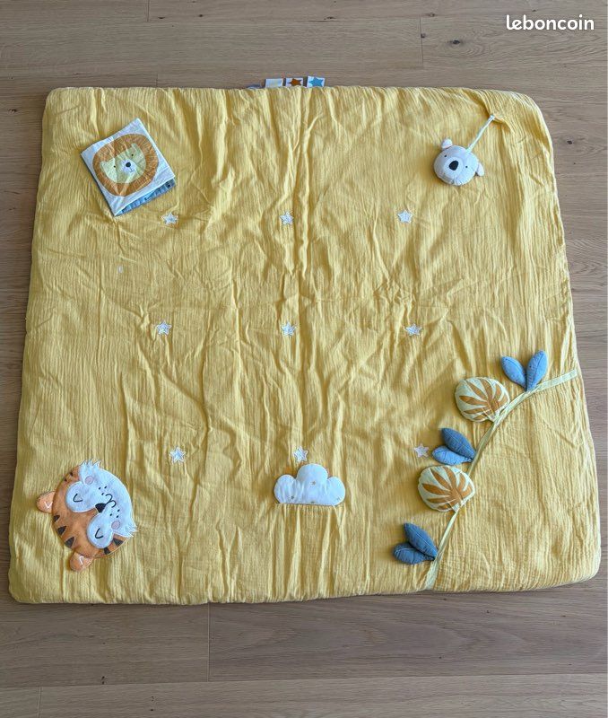 Tapis d’éveil bébé Vertbaudet (image 1)