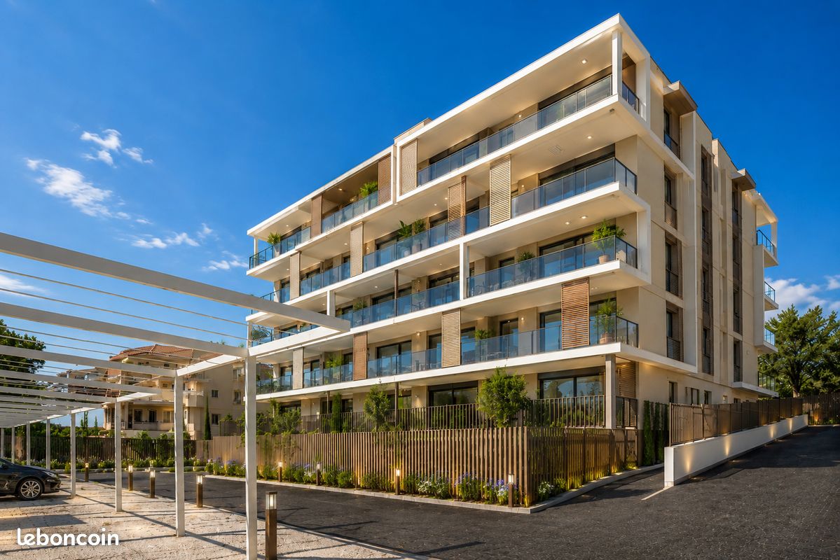 Appartement 4 pièces 90 m² · à Antibes · 90 m² · 860 000 €