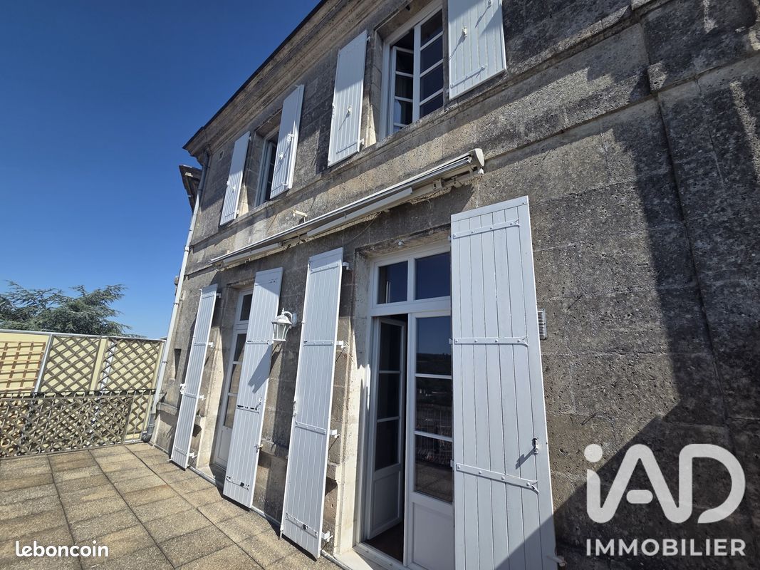 Appartement 4 pièces 117 m² · à Angoulême · 117 m² · 291 900 €