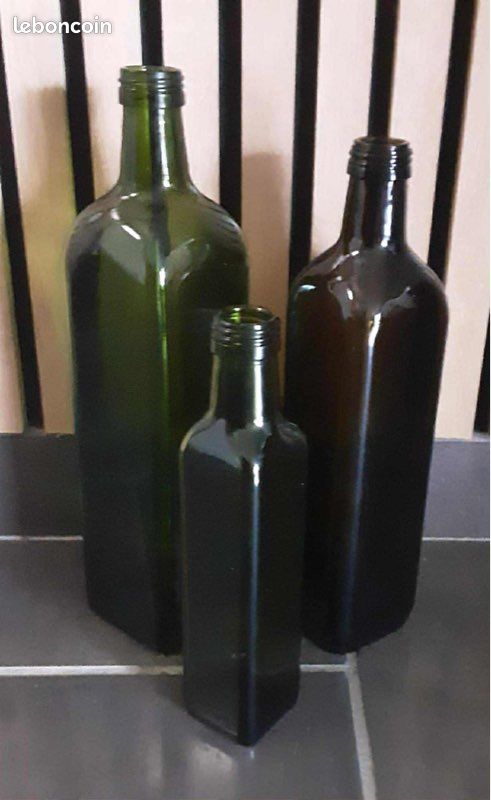 3 bouteilles en verre (image 1)