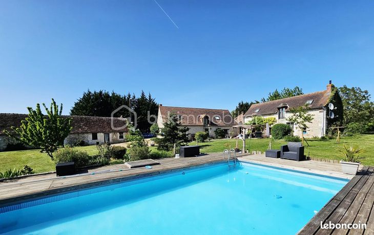Ferme 12 pièces 280 m²