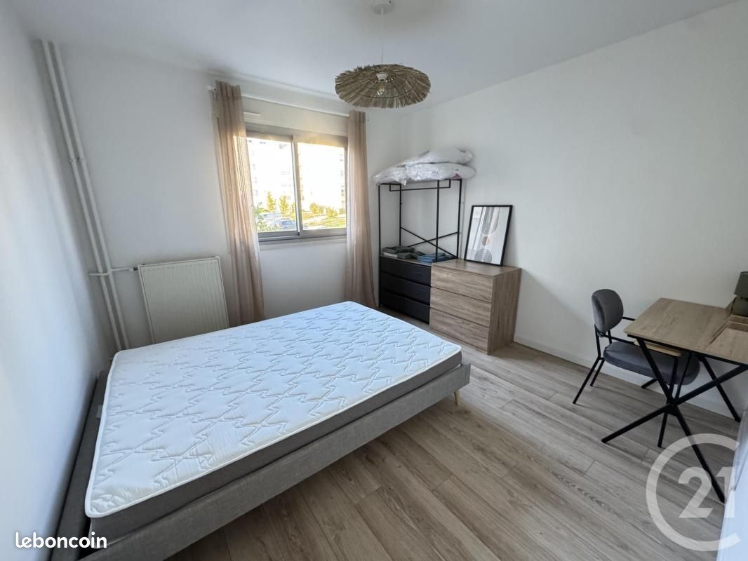 Appartement 5 pièces 84 m² · à Toulouse · 84 m² · 450 €/mois