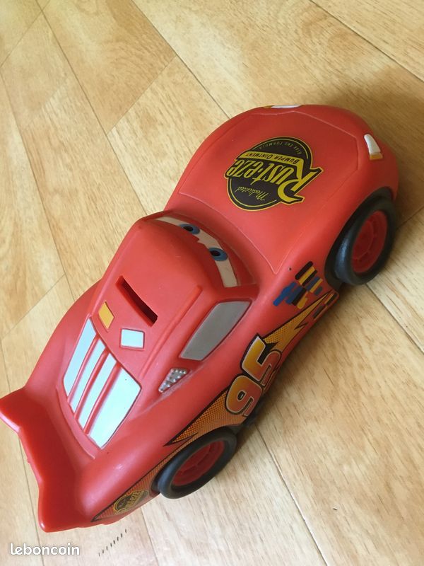 Tirelire CARS (image 2)