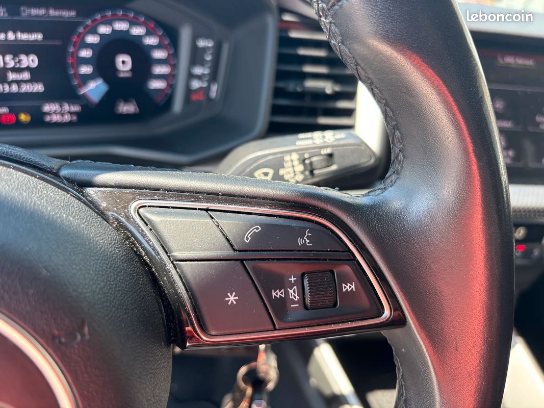 Audi A1 SPORTBACK 25 TFSI Advanced GARANTIE AUDI 2028/SIEGES CHAUFFANT/APPLE CAR PLAY/PACK DESIGN NOIR (image 21)