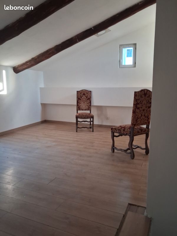 Maison 3 pièces 66 m² · à Beaumes-de-Venise · 66 m² · 90 000 €
