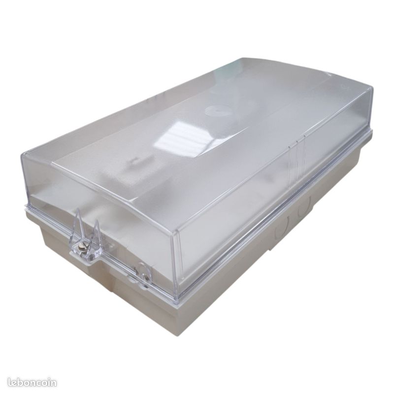 Multiprise 3 Prises CEE 16A 2P+T 230V Etanche IP67 - Electricité
