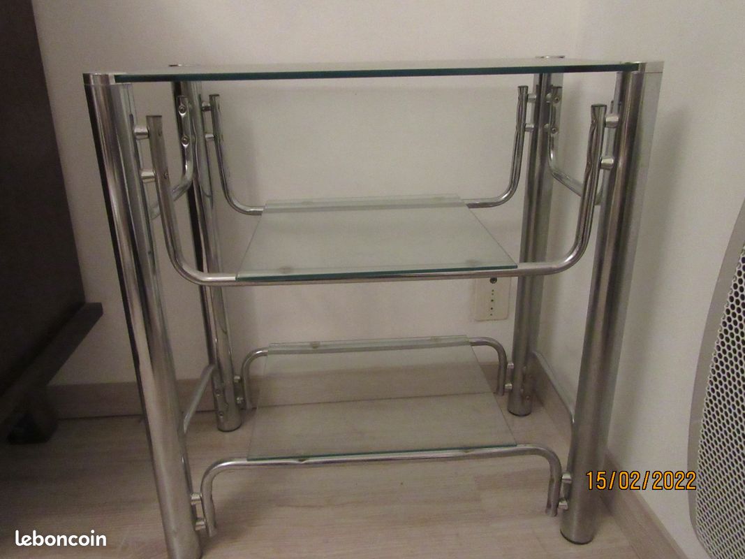 Table verre avec plateau pour télévision; (image 1)