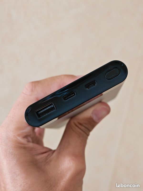 [NEUVE] Batterie Externe PowerAdd 10000mAh (image 3)