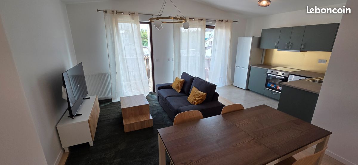 Appartement 4 pièces 81 m² · à Villejuif · 80,5 m² · 2 350 €/mois