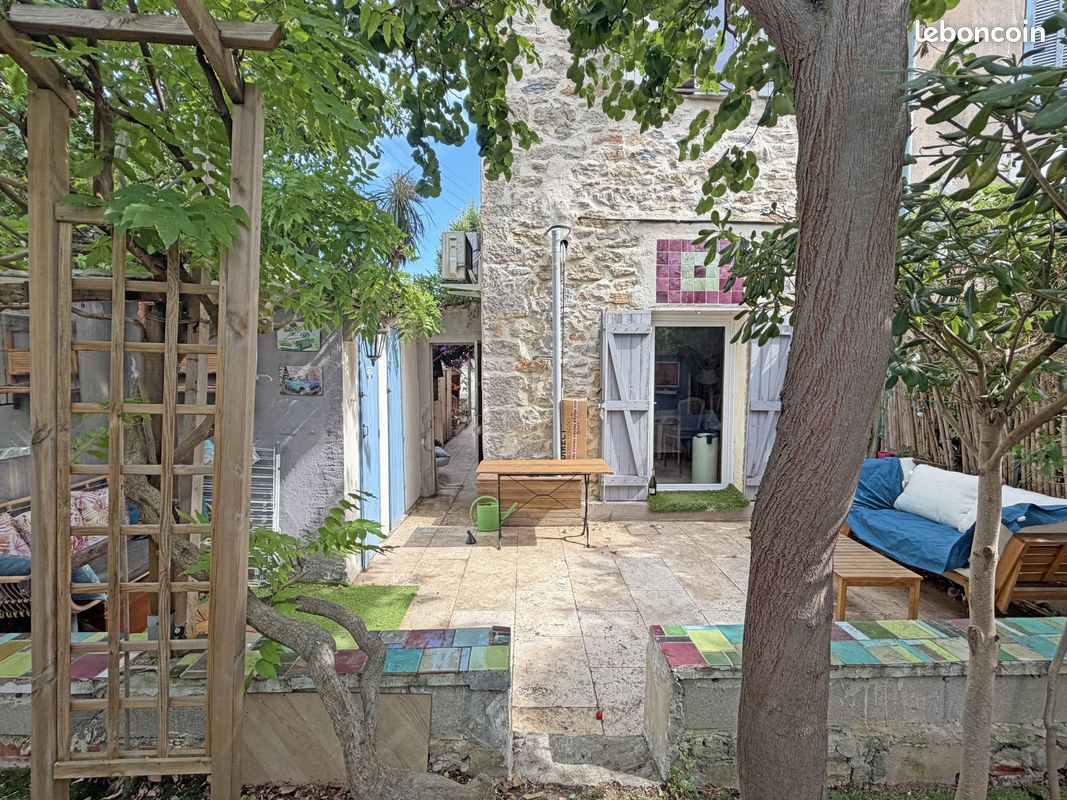 Maison 4 pièces 92 m² · à Hyères · 92 m² · 345 000 €