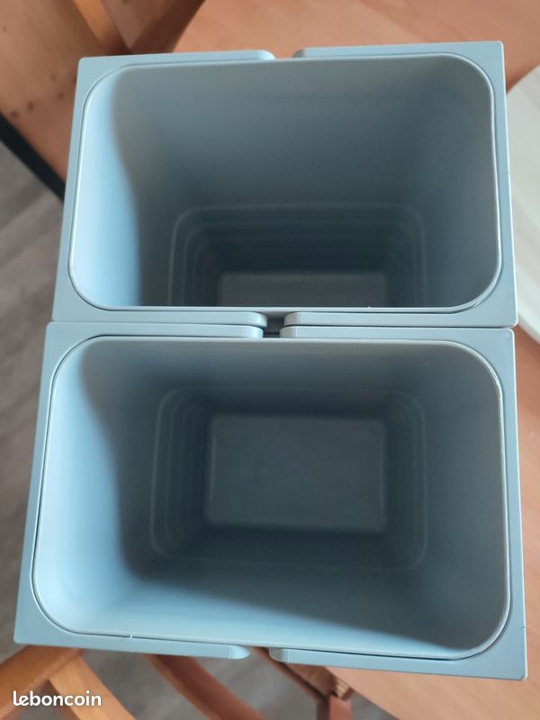Poubelles (image 2)