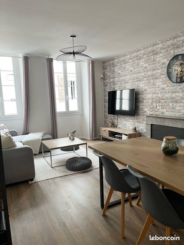 Appartement 3 pièces 65 m² · à Nay · 65 m² · 140 000 €