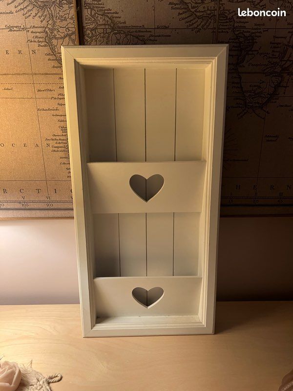 Porte-Courrier Mural / Porte Clé en Bois – EVITRINE DAKAR