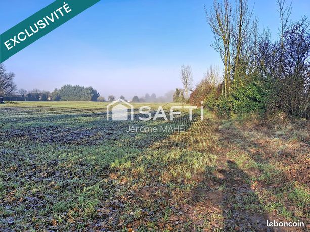 Terrain 1060 m² AIGONDIGNE