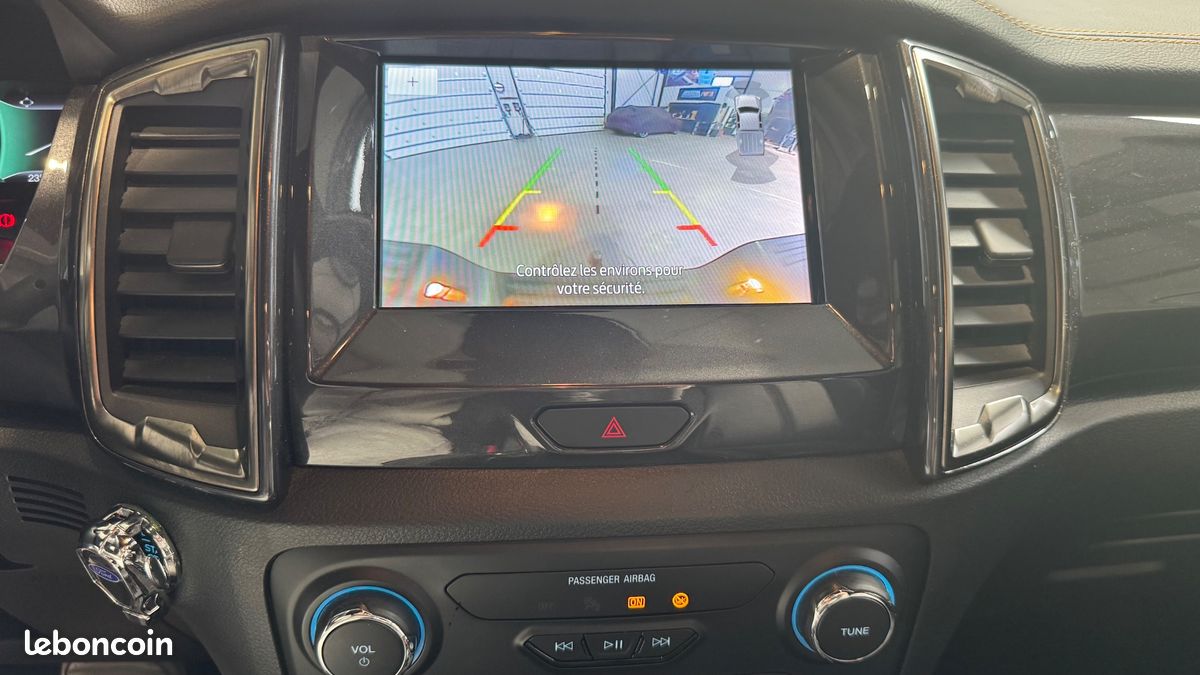 FORD RANGER IV DOUBLE CABINE 2.0 ECOBLUE 215 CH S&S WILDTRAK BVA10 - CARPLAY - CUIR - LEd (image 6)