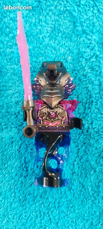 LEGO NINJAGO Minifigure 71769 General Aspheera njo756 (image 1)