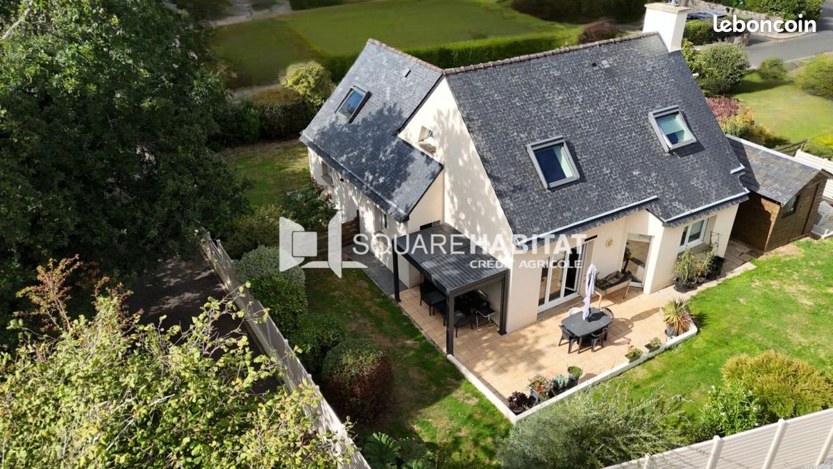Maison 6 pièces 110 m² · à Kersaint-Plabennec · 110 m² · 327 500 €