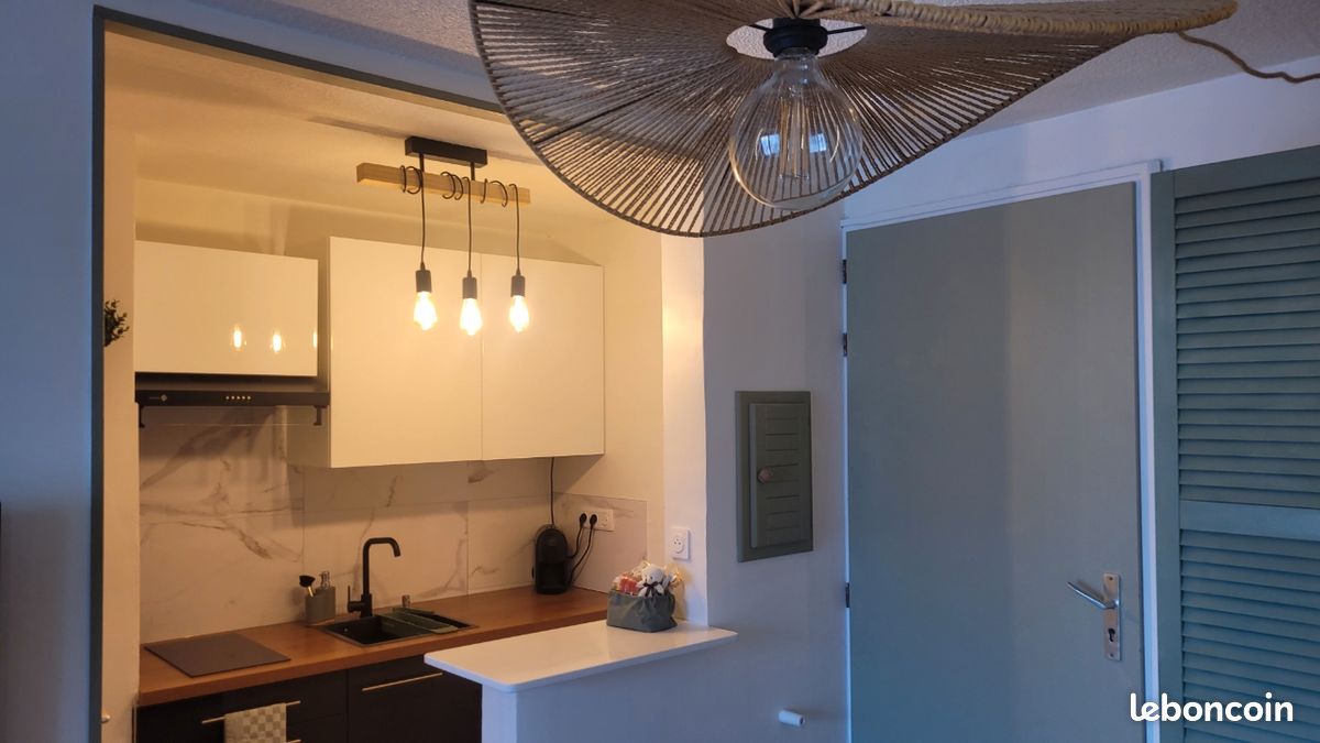 Appartement 1 pièce 20 m² · à Sausset-les-Pins · 20 m² · 800 €/mois