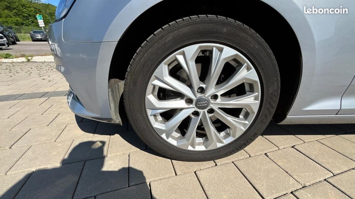 Audi A4 2.0 TDI 150 S tronic 7 Design (image 30)