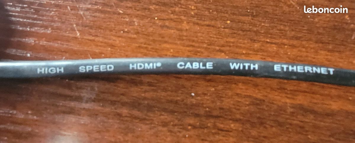 Câble HDMI 1.80m (image 2)