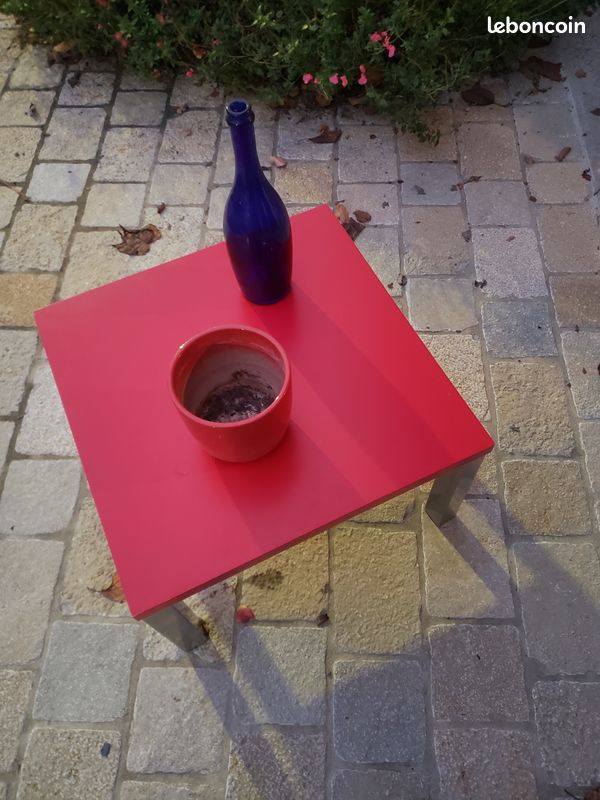 Table basse contemporaine (image 3)
