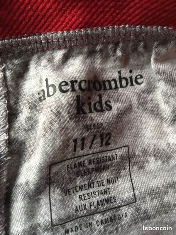 Pyjama Abercrombie & Fitch rouge 11-12 ans (image 4)